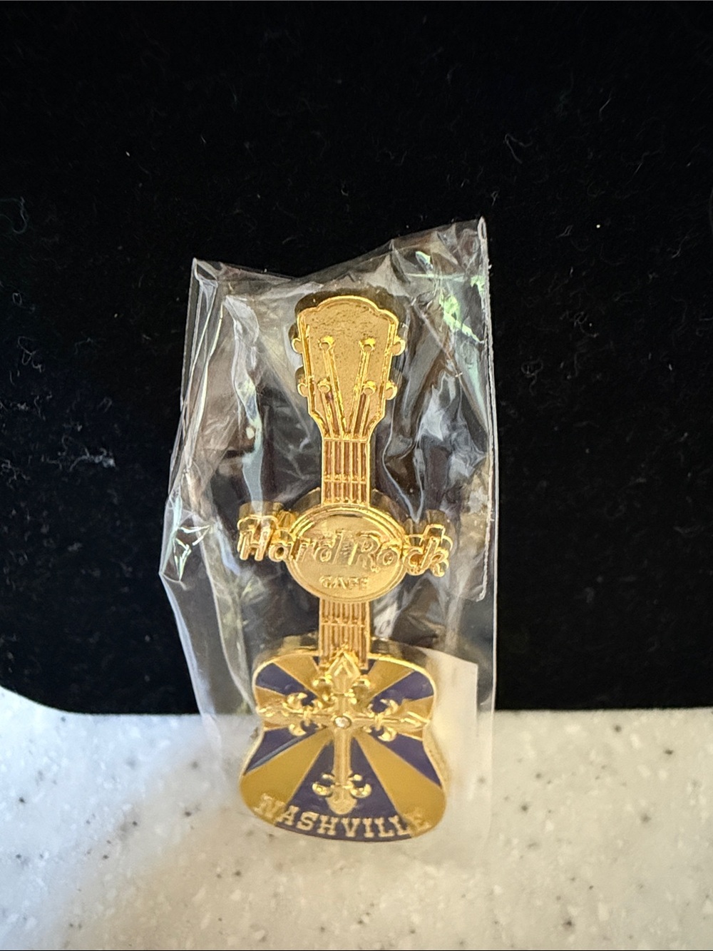 Hard Rock Cafe Gold and Purple Nashville Guitar Pin